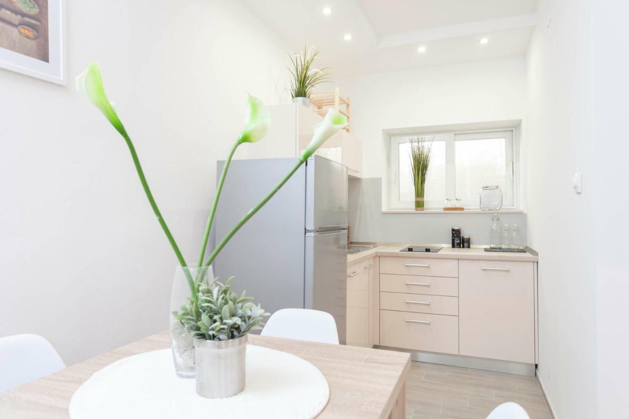 Apartment Mikula Makarska Extérieur photo