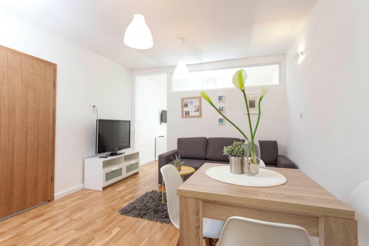 Apartment Mikula Makarska Extérieur photo