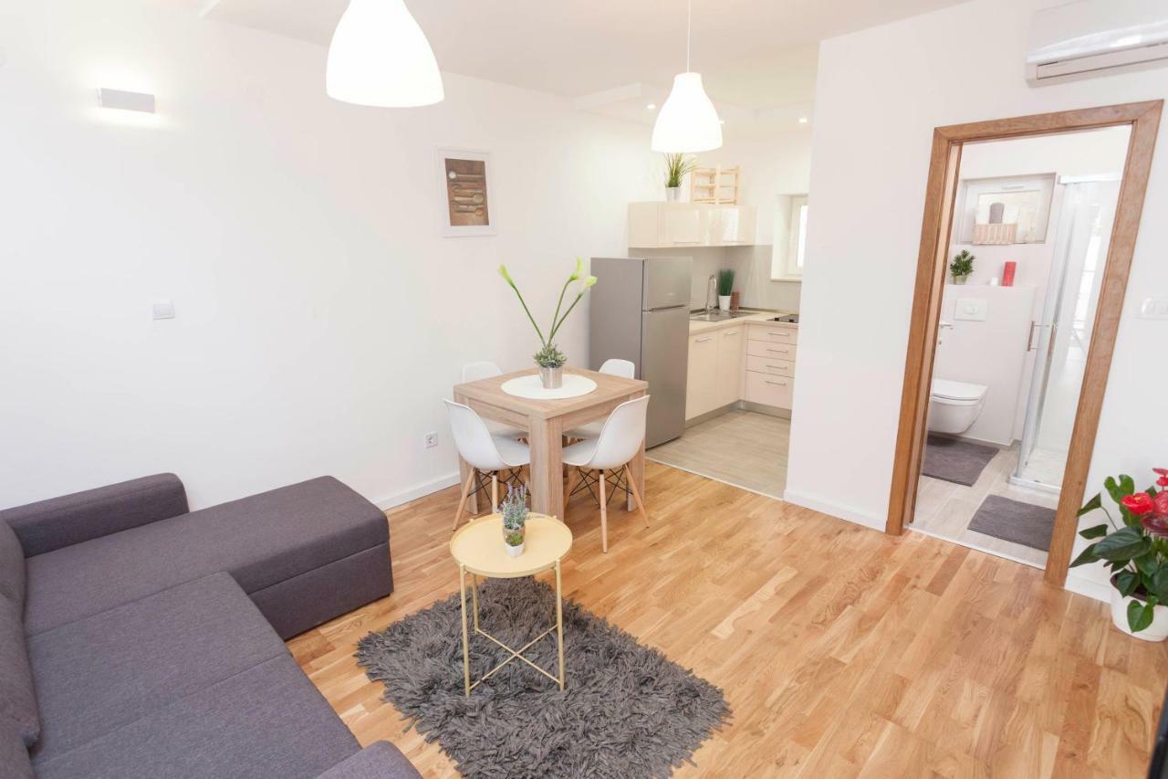 Apartment Mikula Makarska Extérieur photo