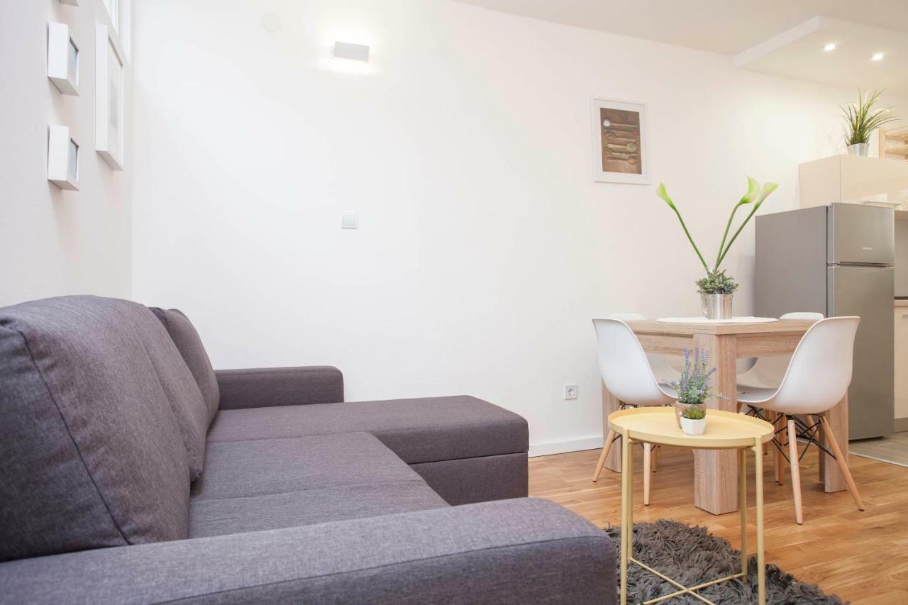 Apartment Mikula Makarska Extérieur photo